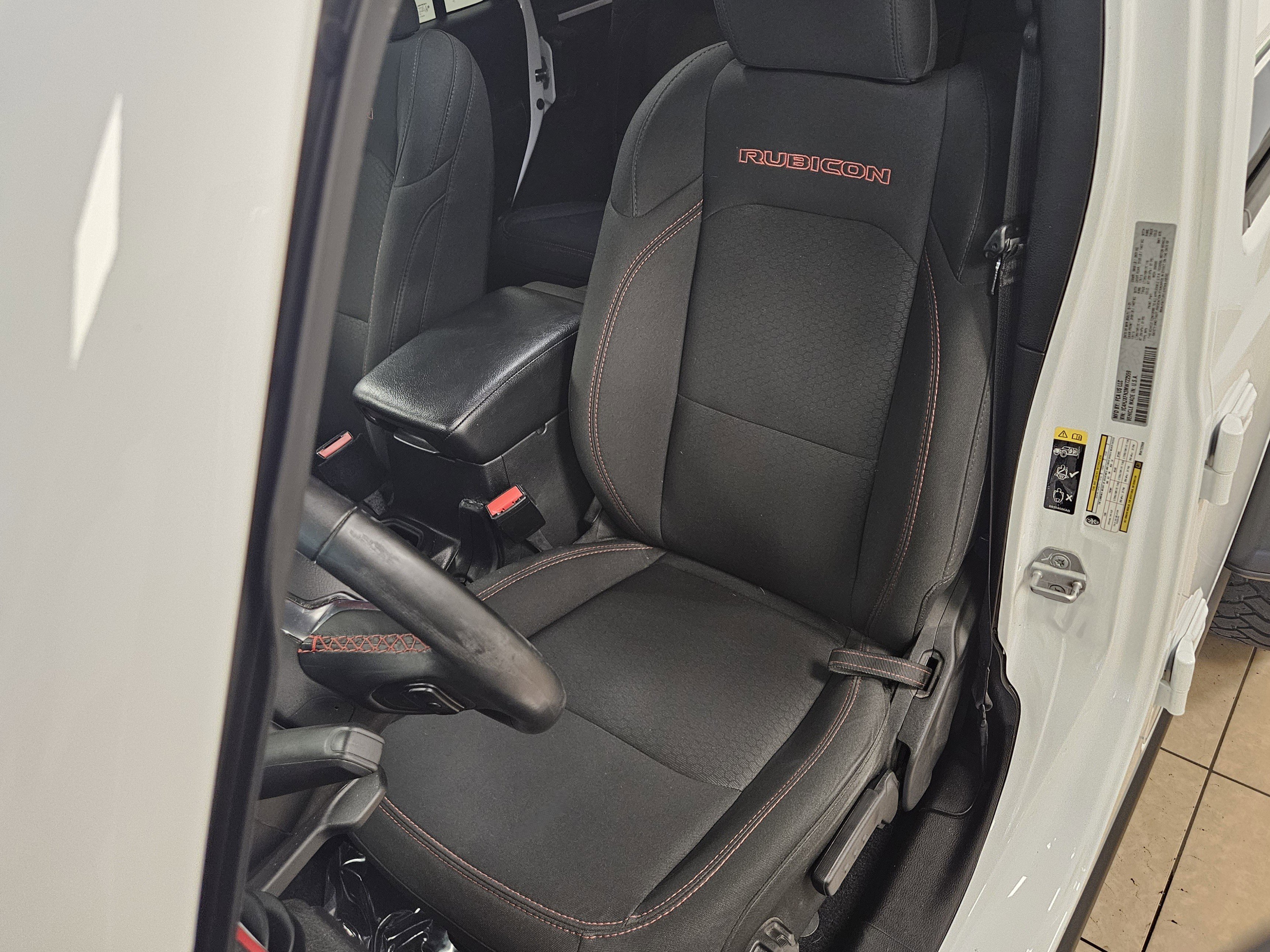 Used 2021 Jeep Wrangler Unlimited Rubicon w/ Cold Weather Group image 25