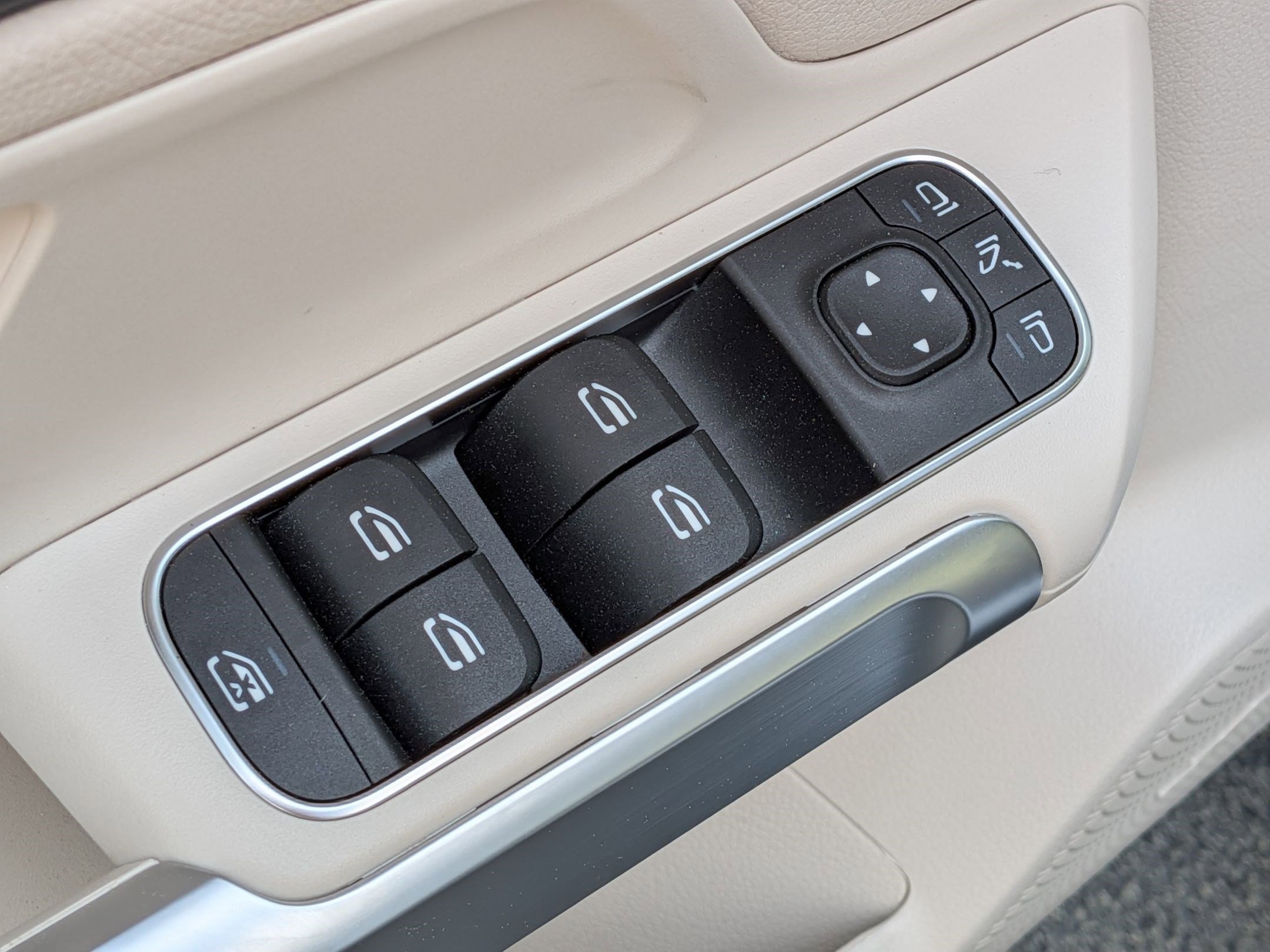 Certified 2026 Mercedes-Benz GLB 250 image 15