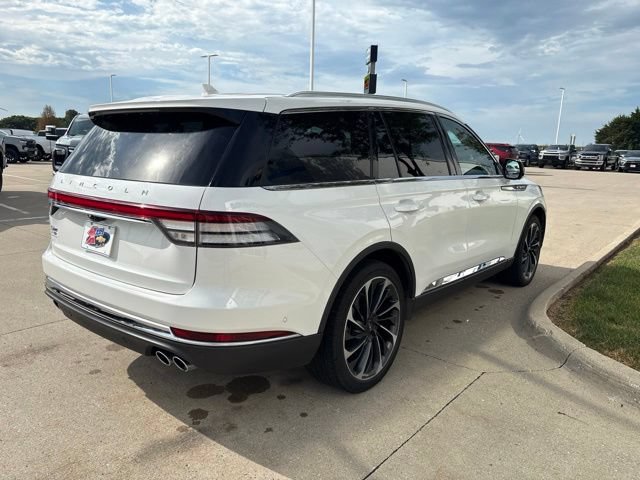 Used 2023 Lincoln Aviator Reserve w/ Equipment Group 201A AWD/4WD image 2