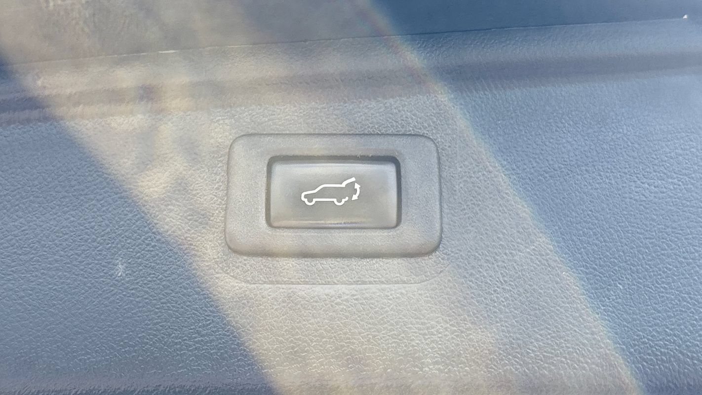 Used 2019 Subaru Outback 2.5i Limited w/ Popular Package #2 AWD/4WD image 26