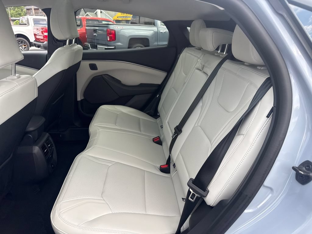 Used 2025 Ford Mustang Mach-E Premium AWD/4WD image 23