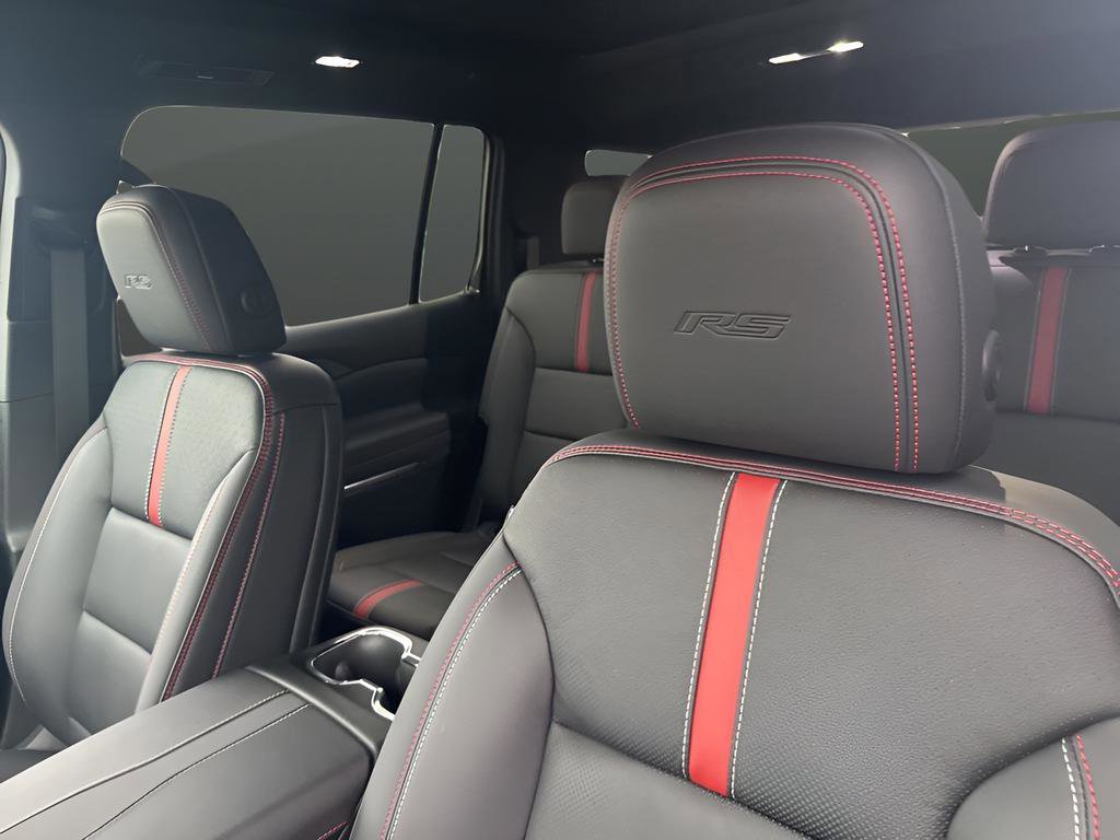 New 2026 Chevrolet Traverse RS image 10