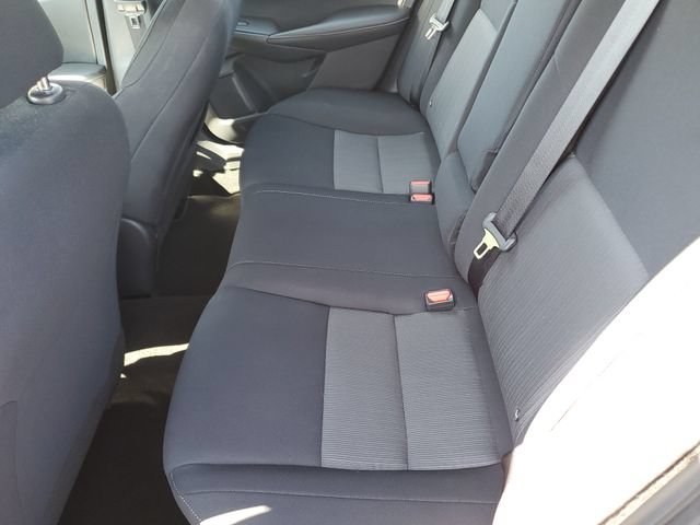 Used 2022 Nissan Sentra SV w/ All-Weather Package FWD image 13