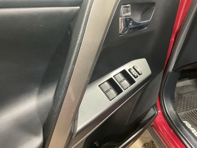 Used 2018 Toyota RAV4 XLE w/ Plus Extra Value Package image 17