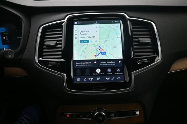 Used 2024 Volvo XC90 T8 Plus w/ Protection Package AWD/4WD image 12