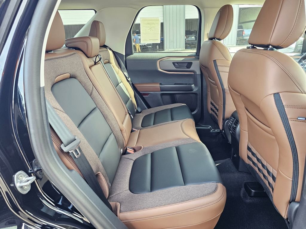 New 2025 Ford Bronco Sport Outer Banks image 13