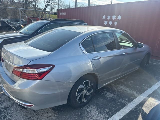 Used 2016 Honda Accord LX image 4