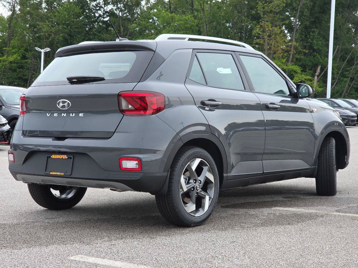New 2026 Hyundai Venue SEL FWD image 49