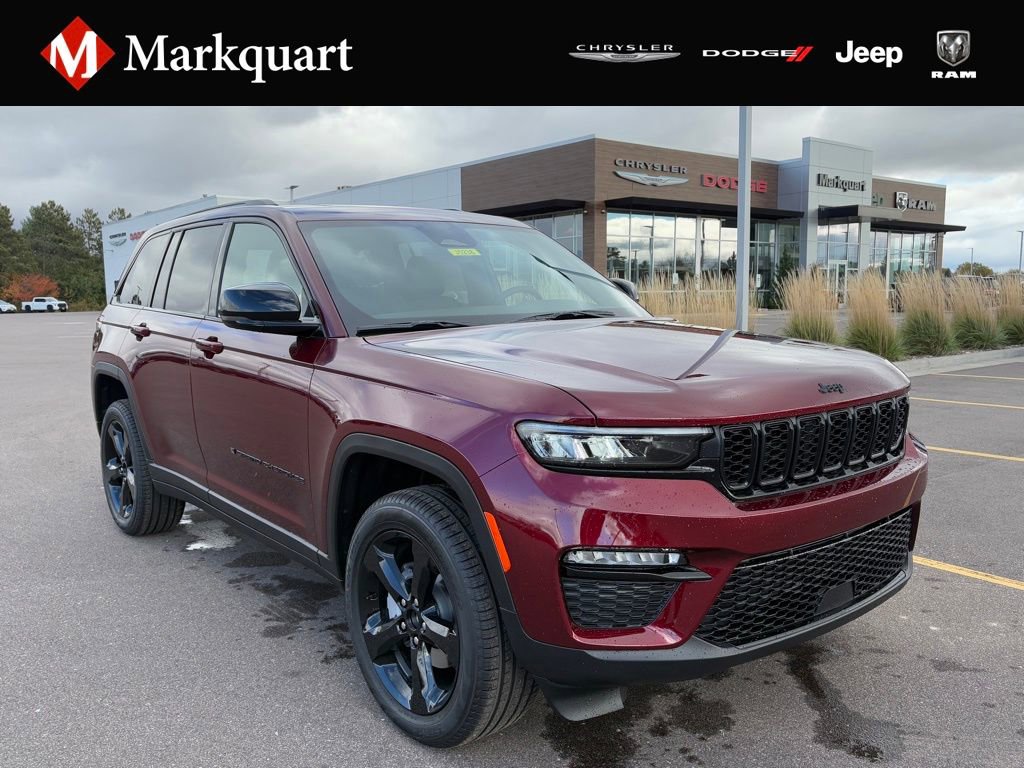 New 2025 Jeep Grand Cherokee Limited w/ Black Appearance Package