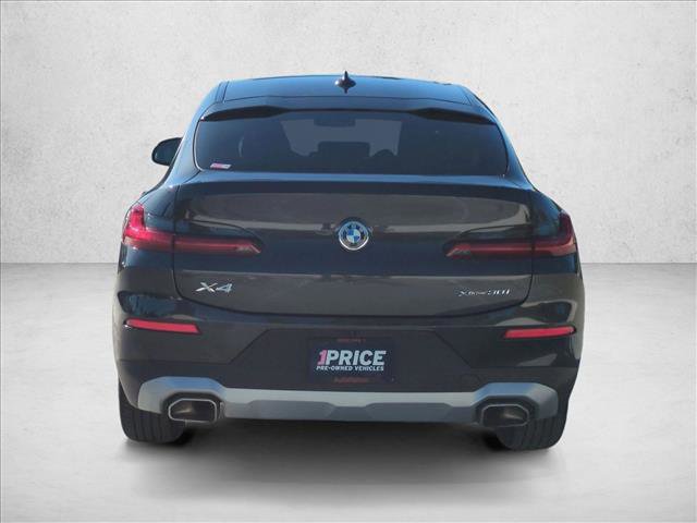 Certified 2025 BMW X4 xDrive30i w/ Premium Package image 7