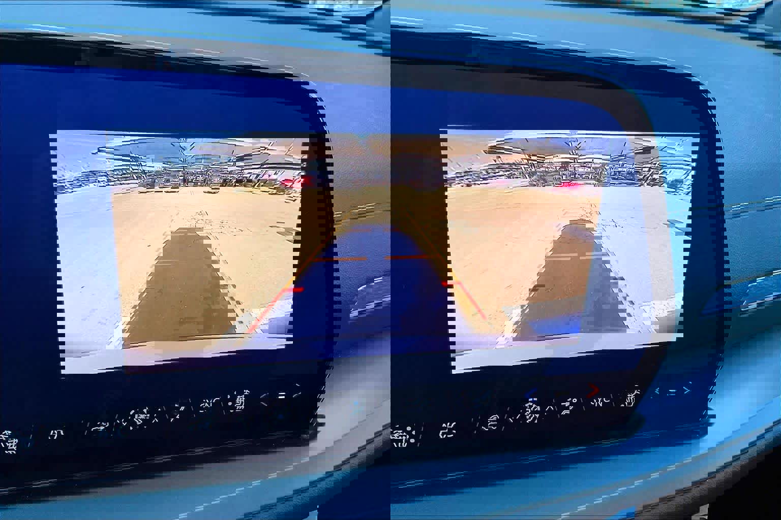 Certified 2025 Chevrolet Traverse LT image 25