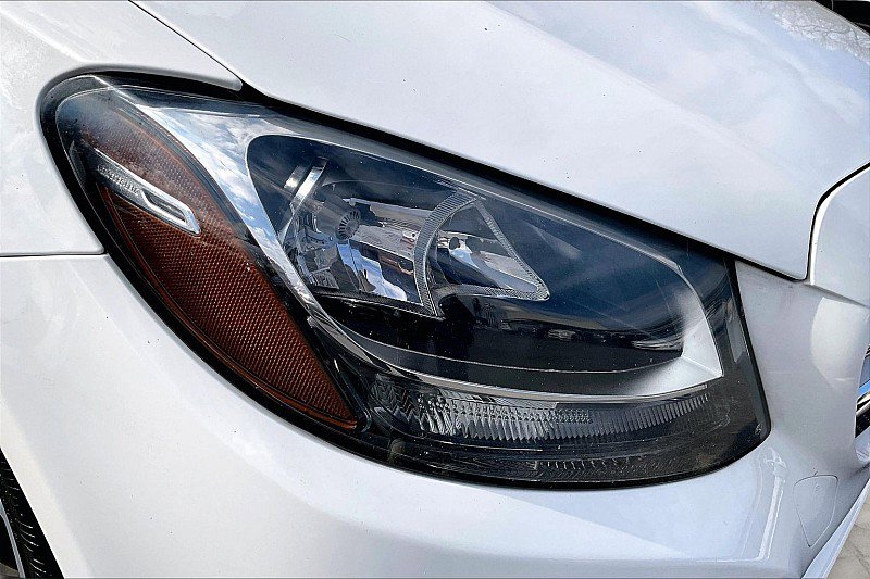 Used 2018 Mercedes-Benz C 300 Sedan w/ Premium Package image 28