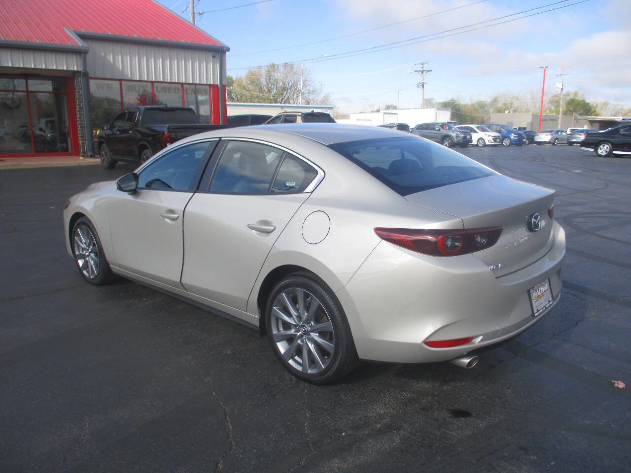 Used 2025 MAZDA MAZDA3 s image 3