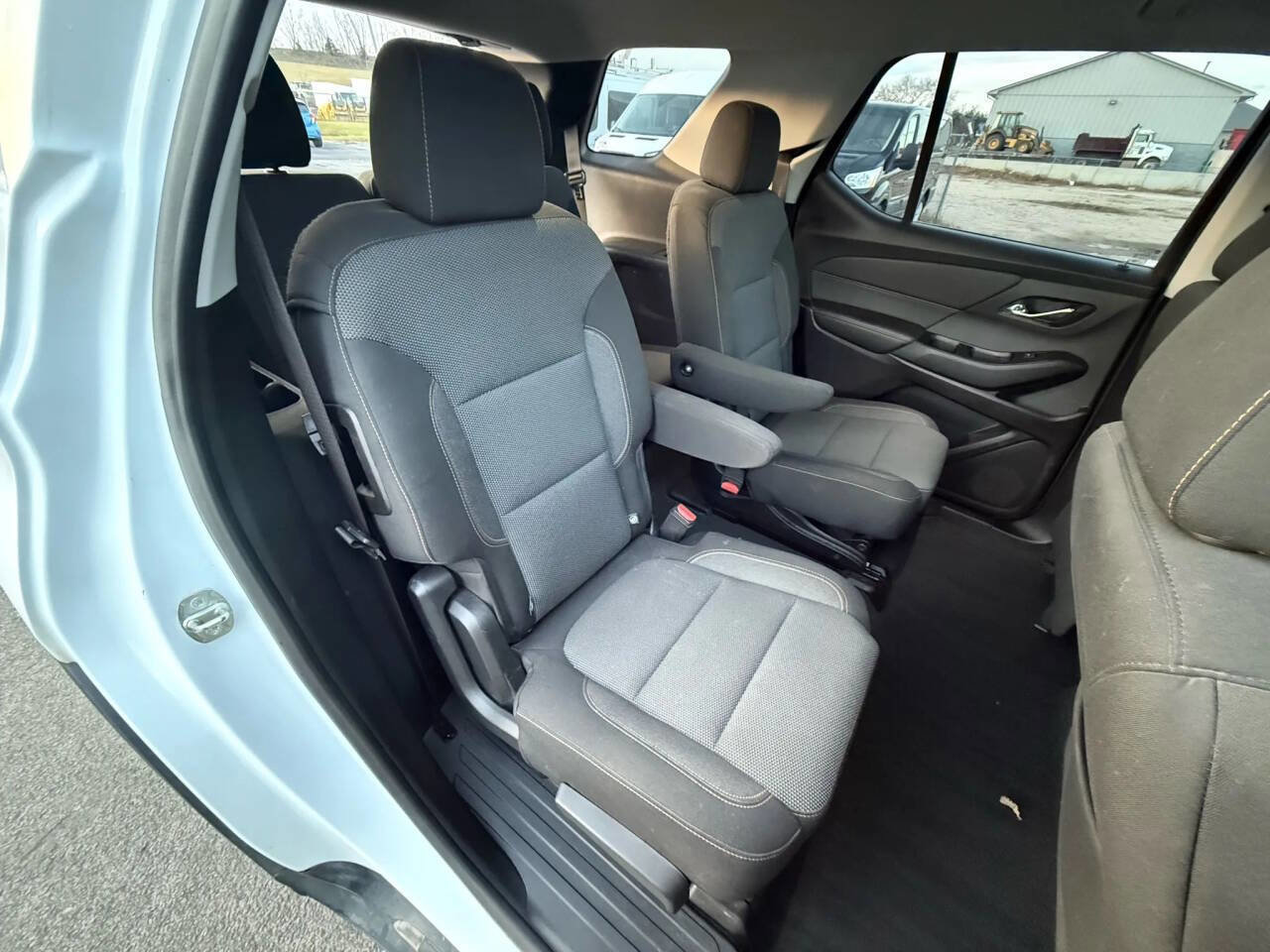 Used 2020 Chevrolet Traverse LT AWD/4WD image 14