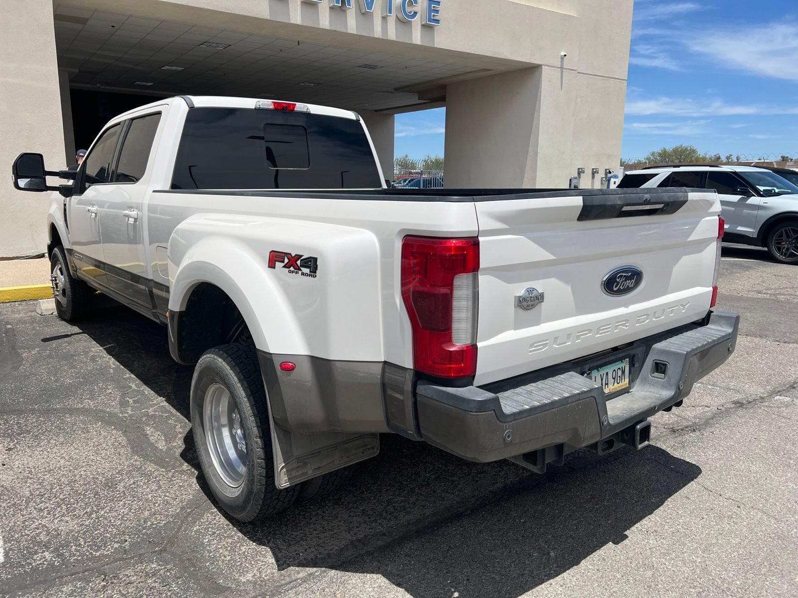 Used 2019 Ford F350 King Ranch w/ King Ranch Ultimate Package AWD/4WD image 5
