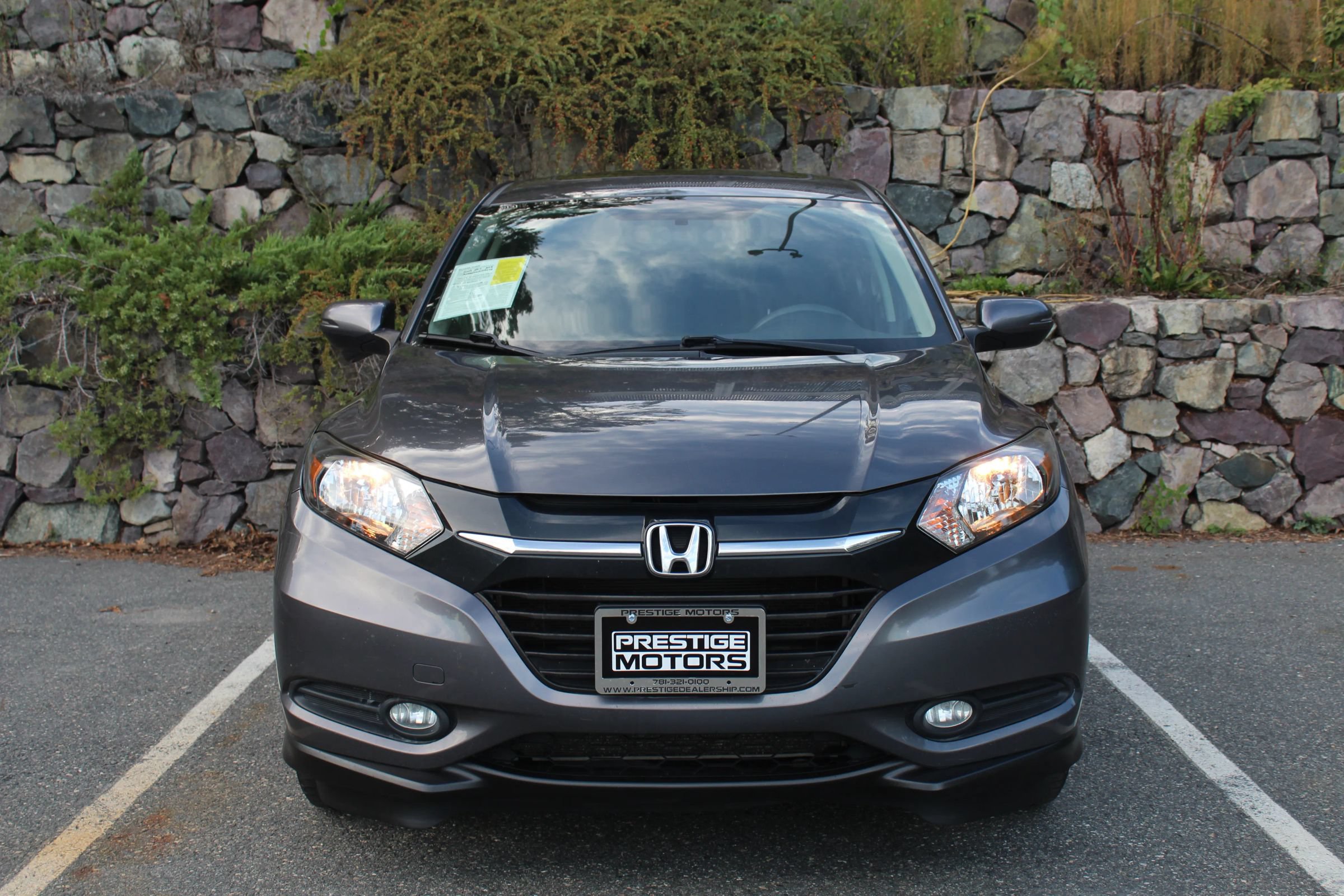 Used 2018 Honda HR-V EX image 3