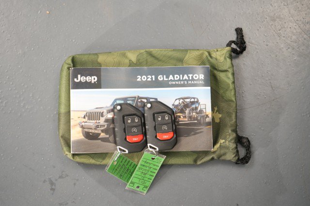 Used 2021 Jeep Gladiator Rubicon AWD/4WD image 71