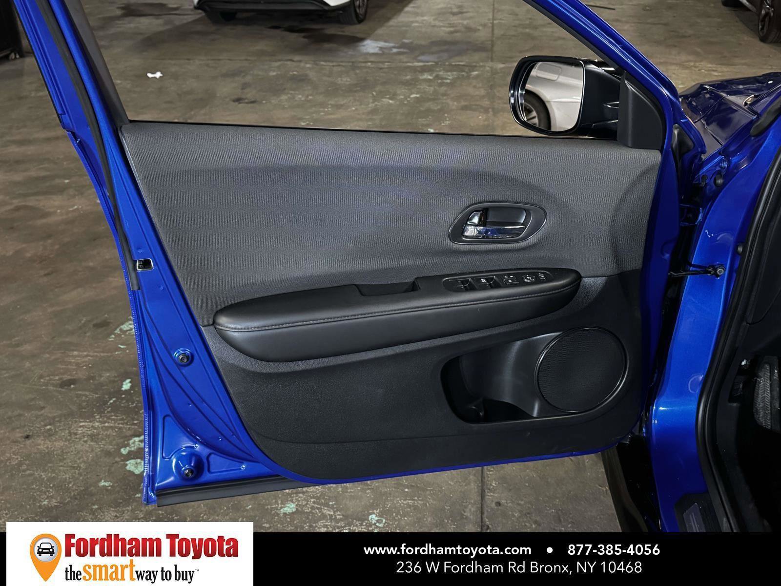 Used 2021 Honda HR-V Sport image 15