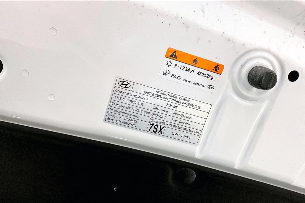 Used 2025 Hyundai Kona SEL AWD/4WD image 28