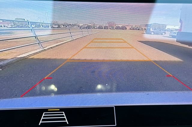 Used 2023 Chevrolet Malibu LT image 21