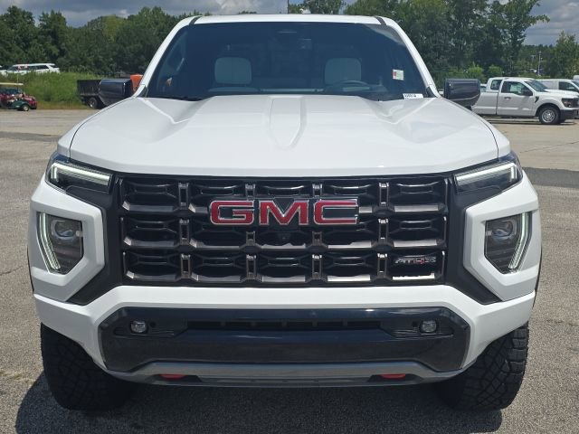 Used 2024 GMC Canyon AT4X image 8