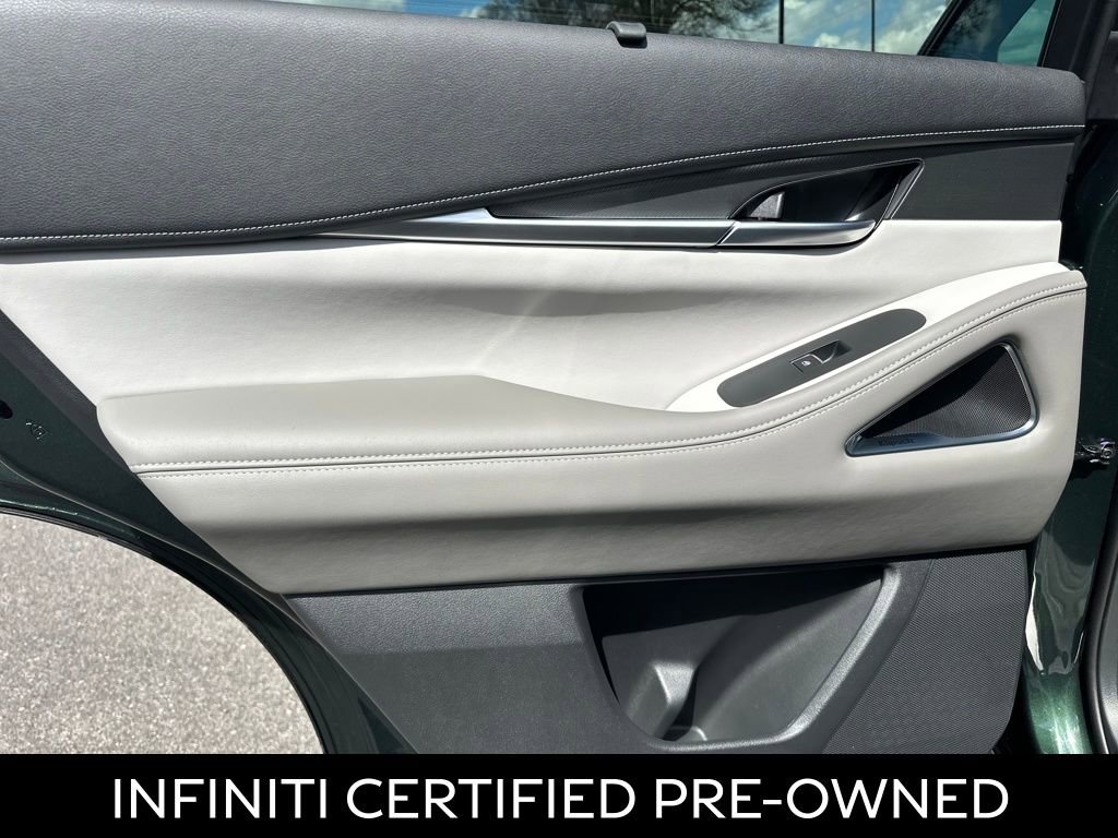 Certified 2026 INFINITI QX60 Luxe w/ Family Package image 31