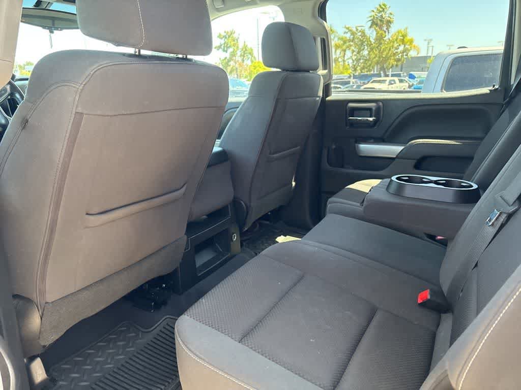 Used 2018 Chevrolet Silverado 1500 LT w/ All Star Edition AWD/4WD image 11
