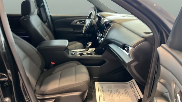 Used 2023 Chevrolet Traverse LT w/ LPO, Floor Liner Package image 29