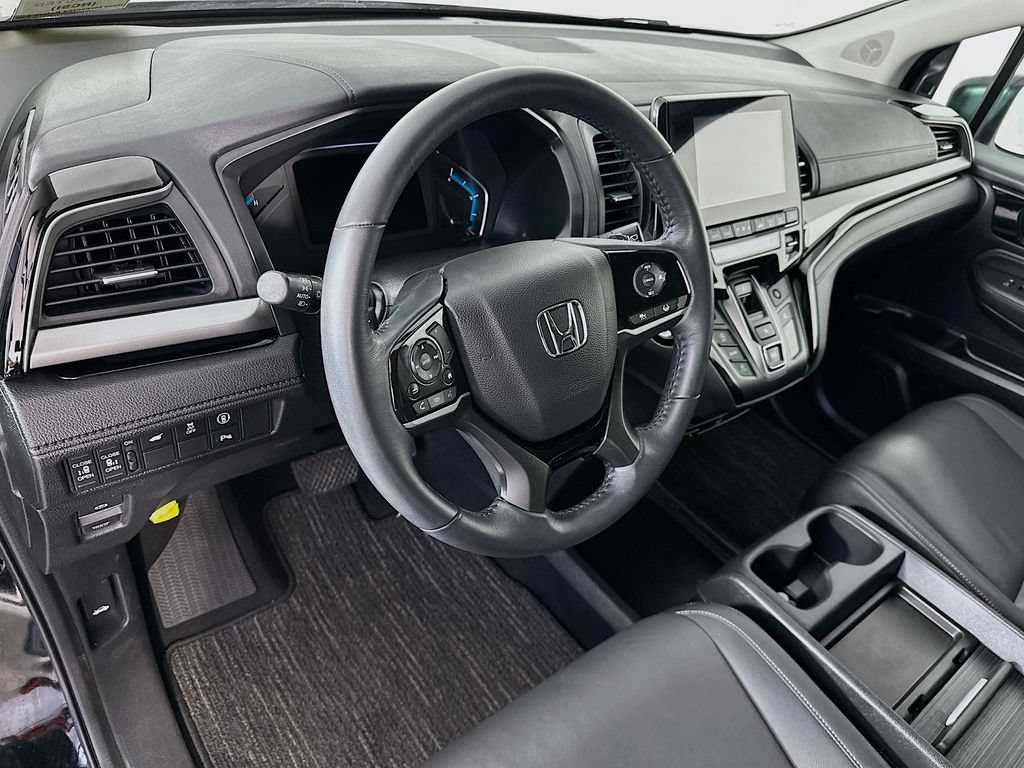 Used 2023 Honda Odyssey Touring image 31