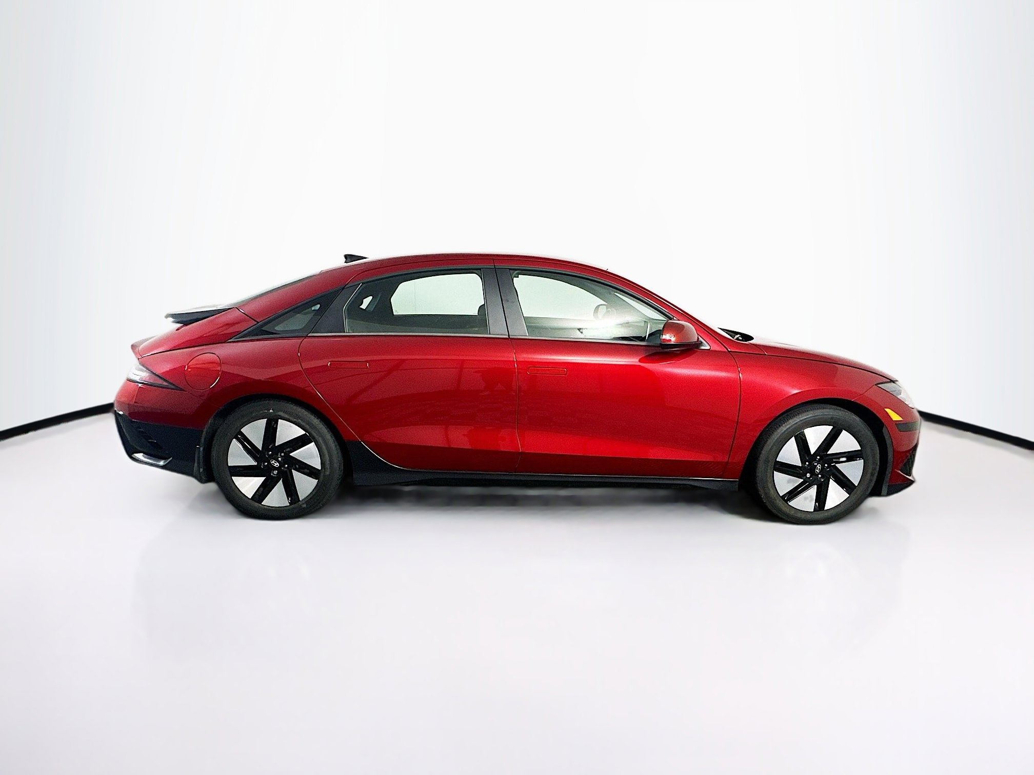 Used 2024 Hyundai Ioniq 6 SE RWD image 10