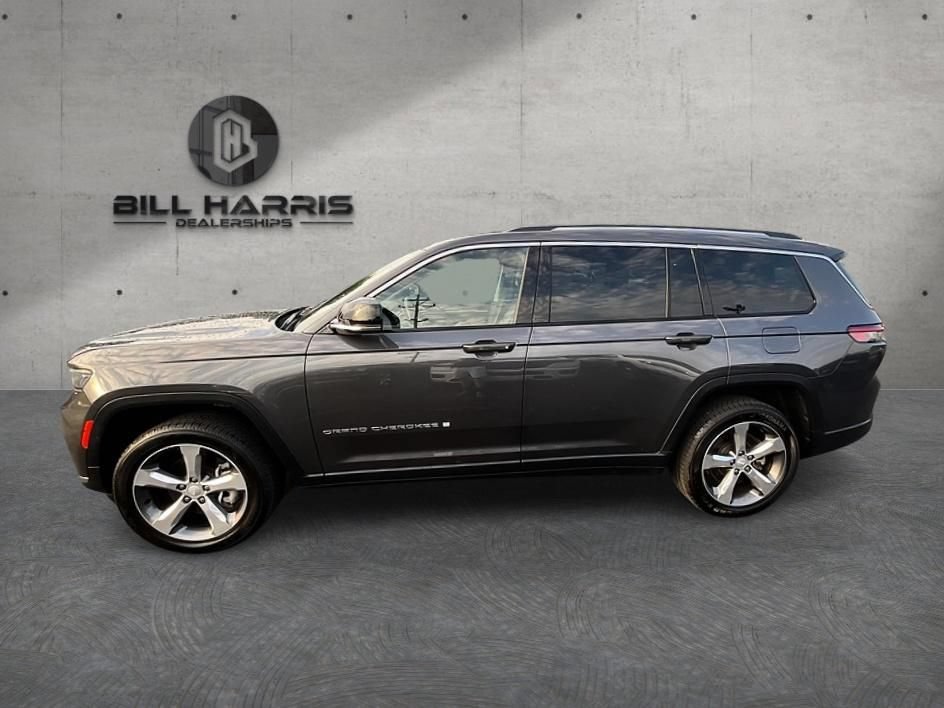 Used 2021 Jeep Grand Cherokee L Limited w/ Trailer Tow Group (B) AWD/4WD image 11