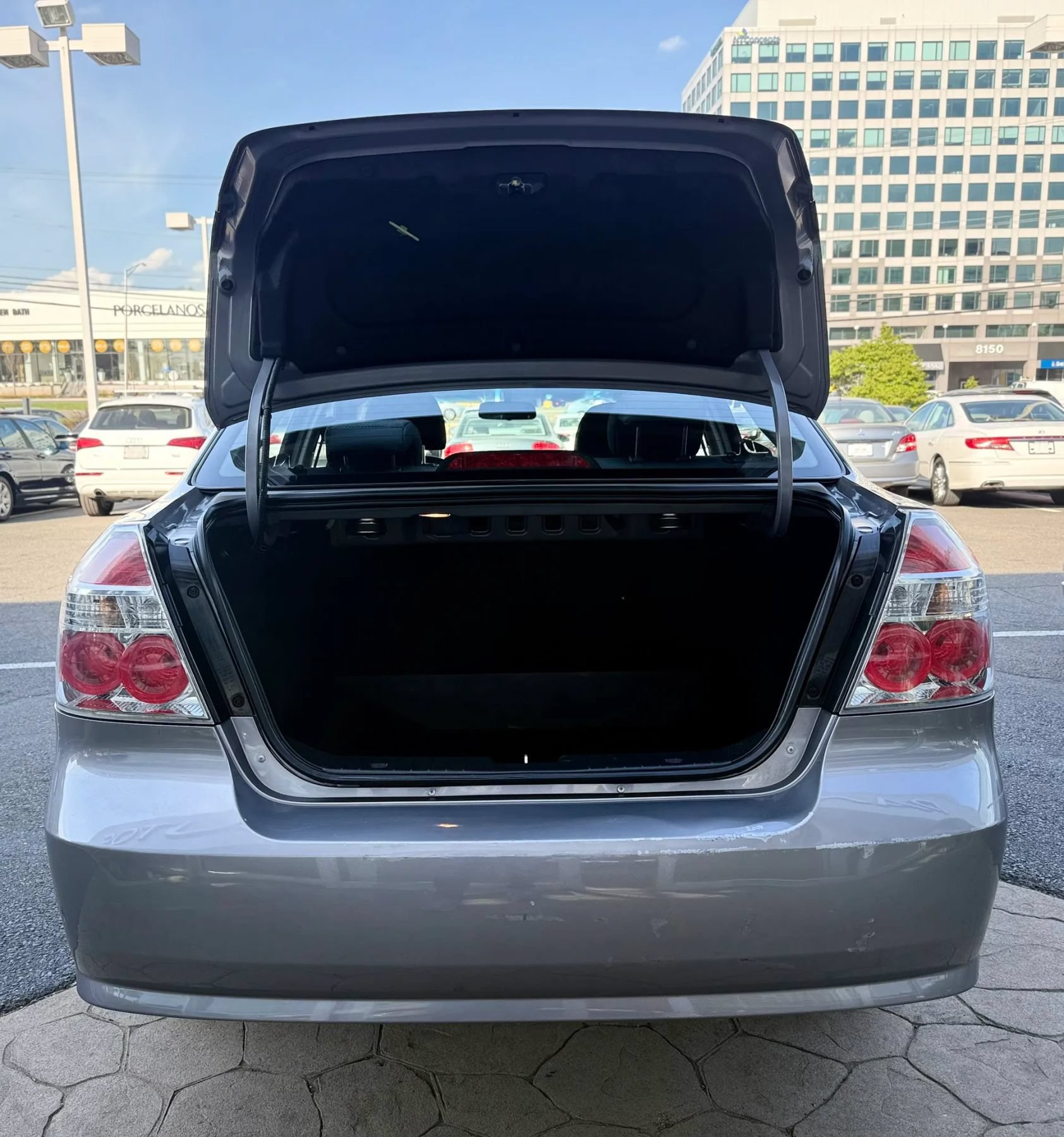 Used 2011 Chevrolet Aveo LT w/ Power and Convenience Package FWD image 32
