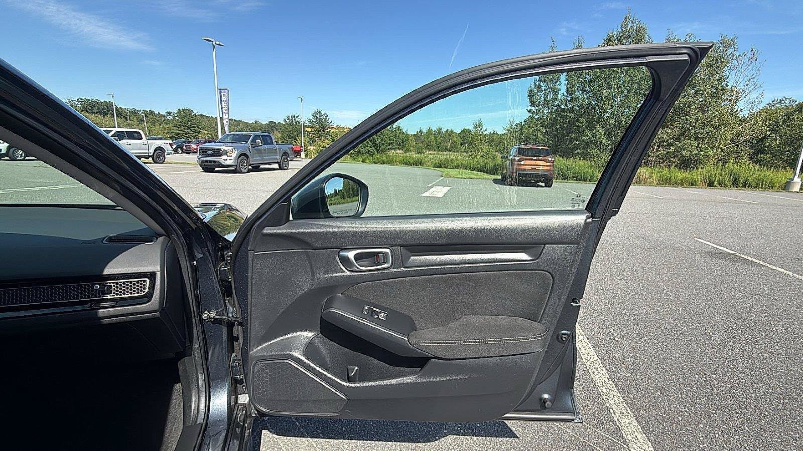 Used 2023 Honda Civic LX image 16