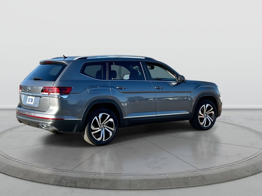 Used 2022 Volkswagen Atlas SEL AWD/4WD image 8