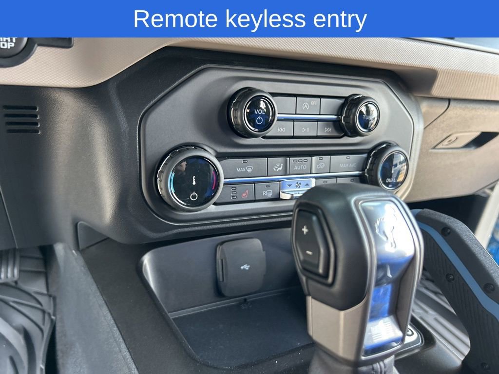 Used 2022 Ford Bronco Wildtrak image 10