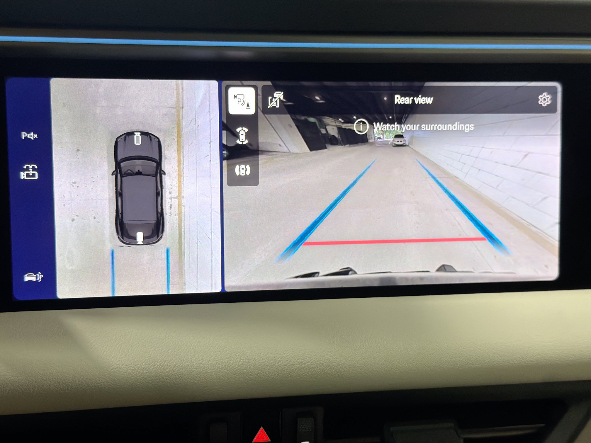 Certified 2026 Porsche Macan Electric RWD image 34