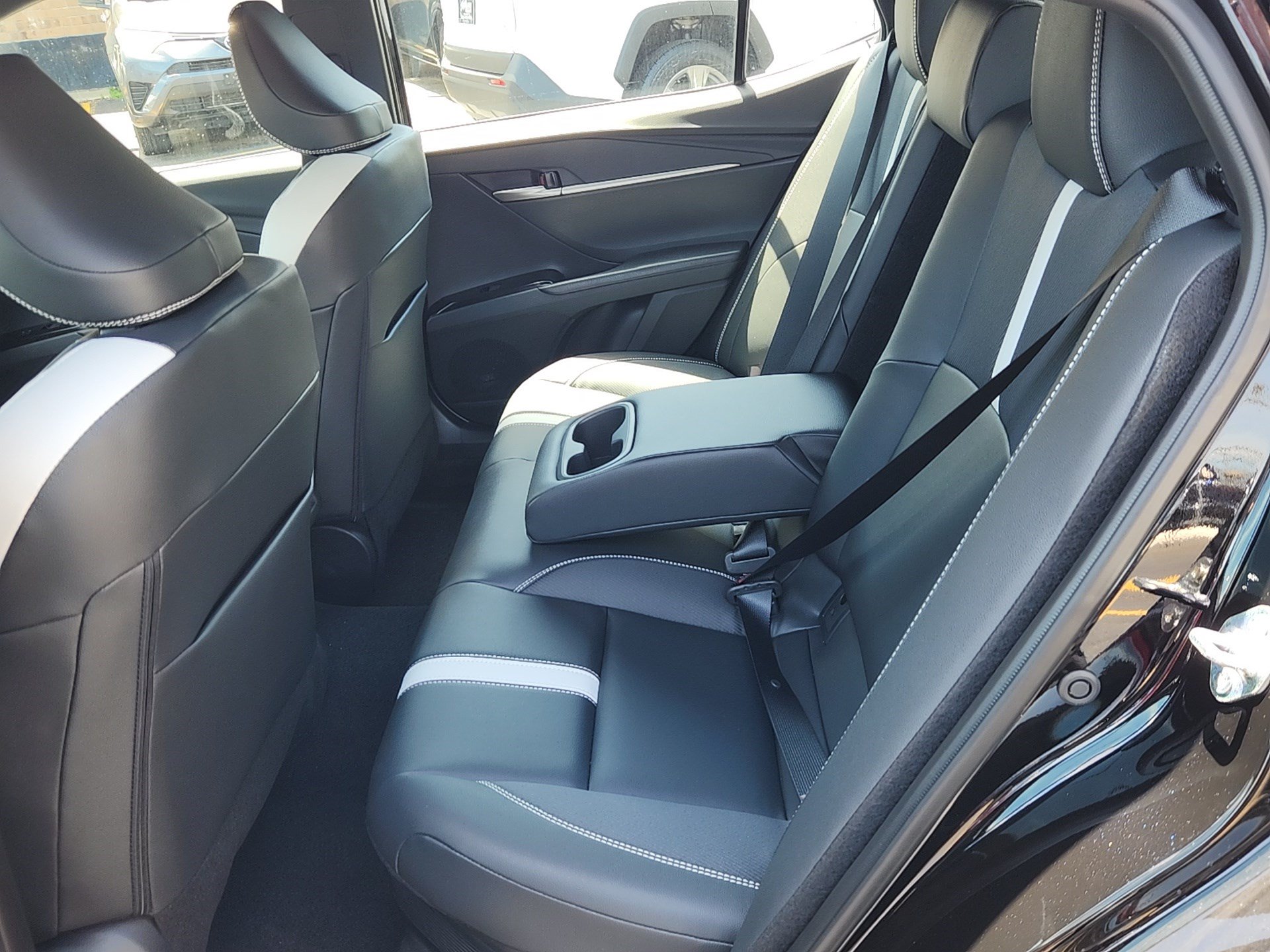 Used 2026 Toyota Camry SE w/ Convenience Package FWD image 25