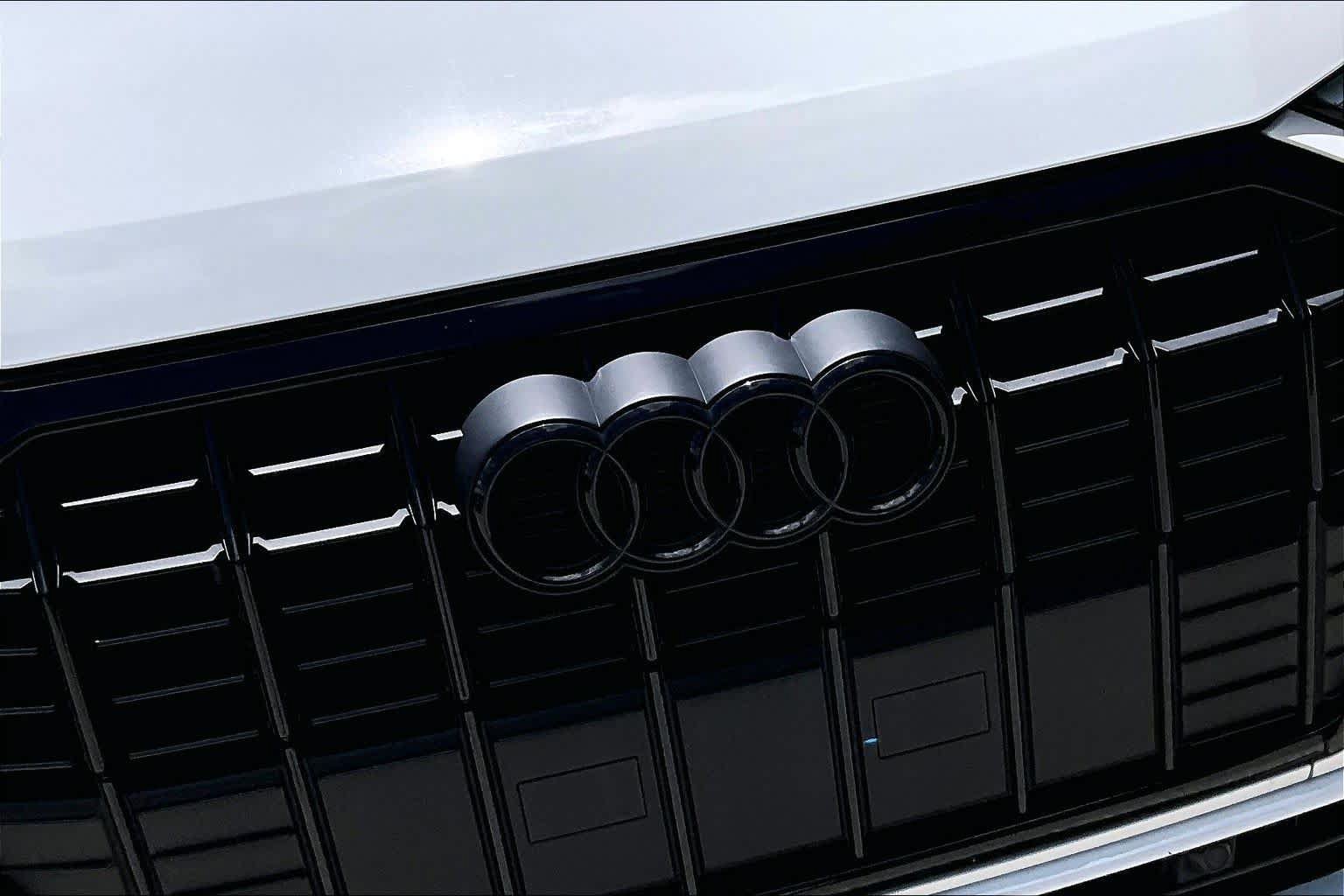Used 2021 Audi Q3 2.0T Premium w/ Convenience Package AWD/4WD image 30