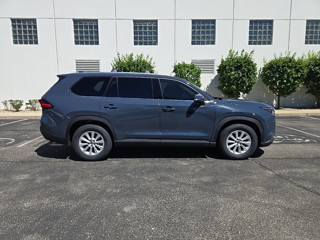 Used 2024 Toyota Grand Highlander AWD image 9