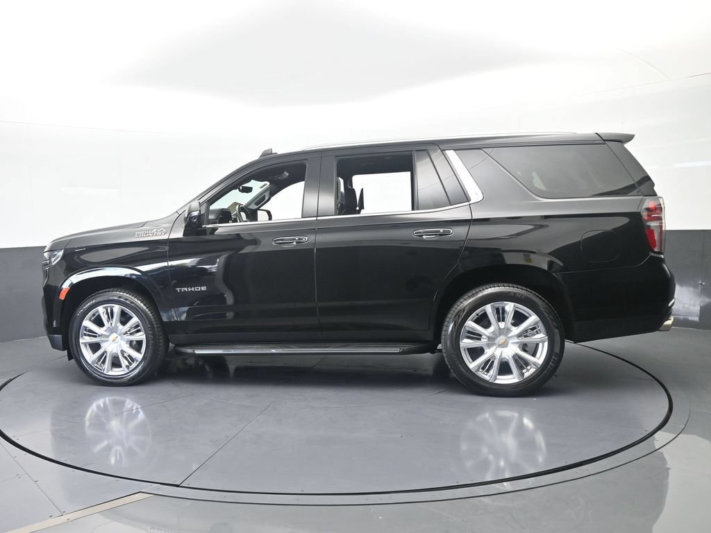 Used 2023 Chevrolet Tahoe High Country RWD image 3
