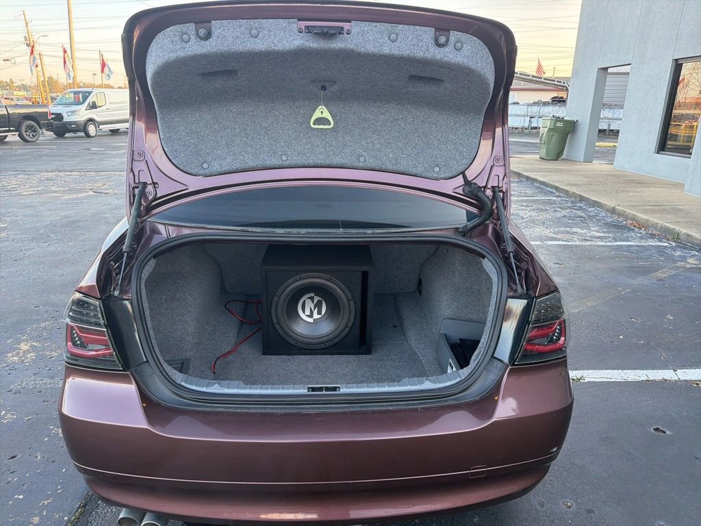 Used 2006 BMW 325i Sedan image 26