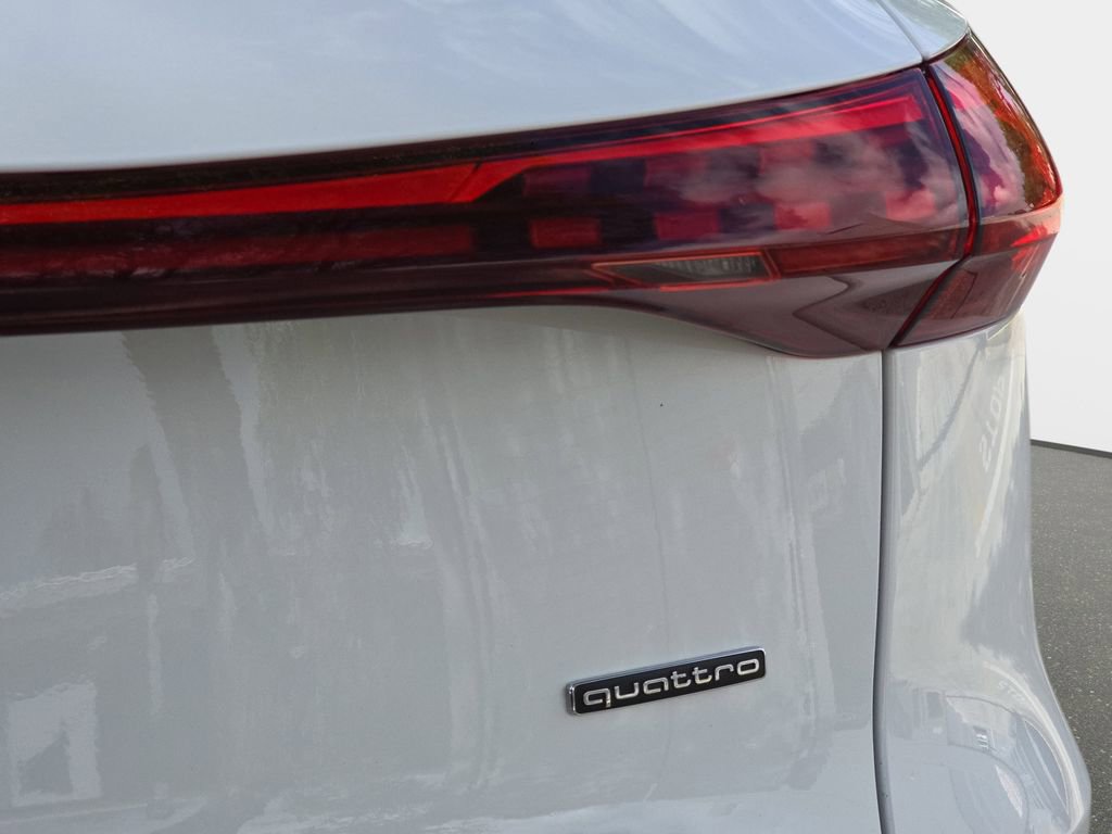 Certified 2025 Audi Q5 Premium Plus w/ Premium Plus image 29