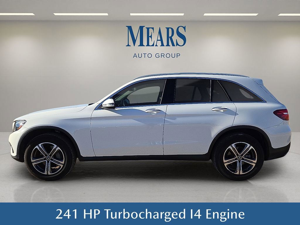 Used 2019 Mercedes-Benz GLC 300 w/ Premium Package image 3