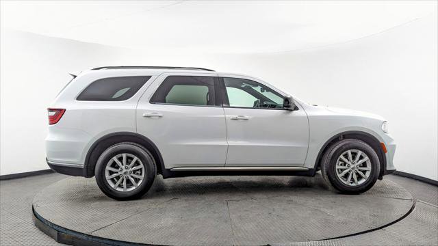 Used 2023 Dodge Durango SXT image 10