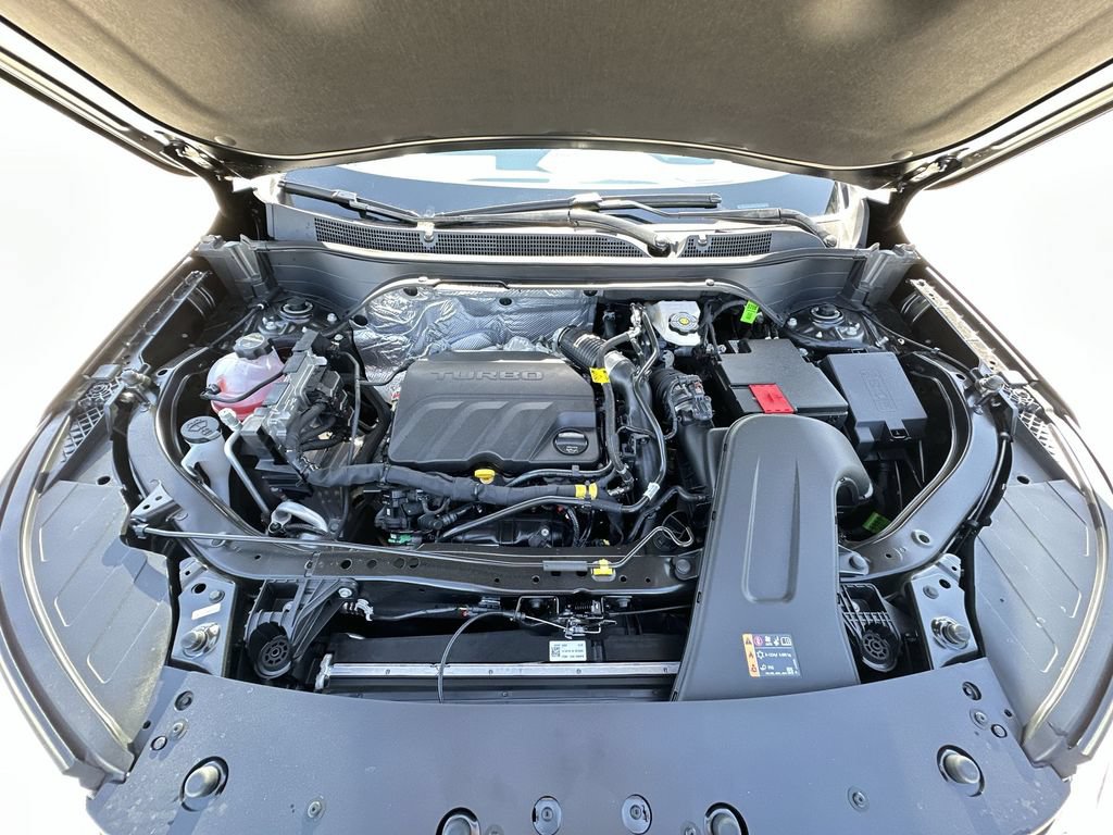 New 2026 Chevrolet Trax LT w/ LT Convenience Package FWD image 28