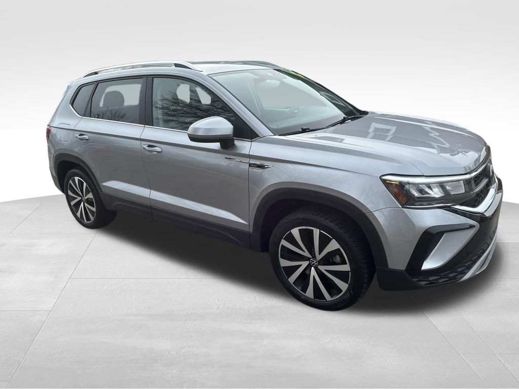Used 2024 Volkswagen Taos SE FWD image 28