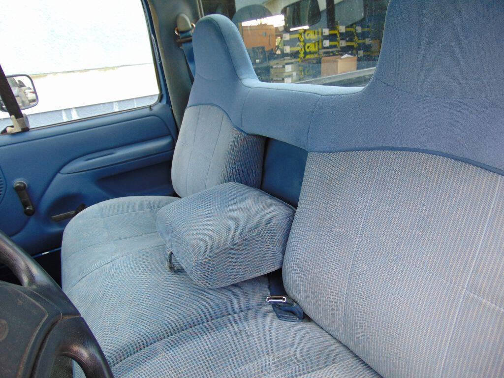 Used 1996 Ford F250 2WD Regular Cab image 26