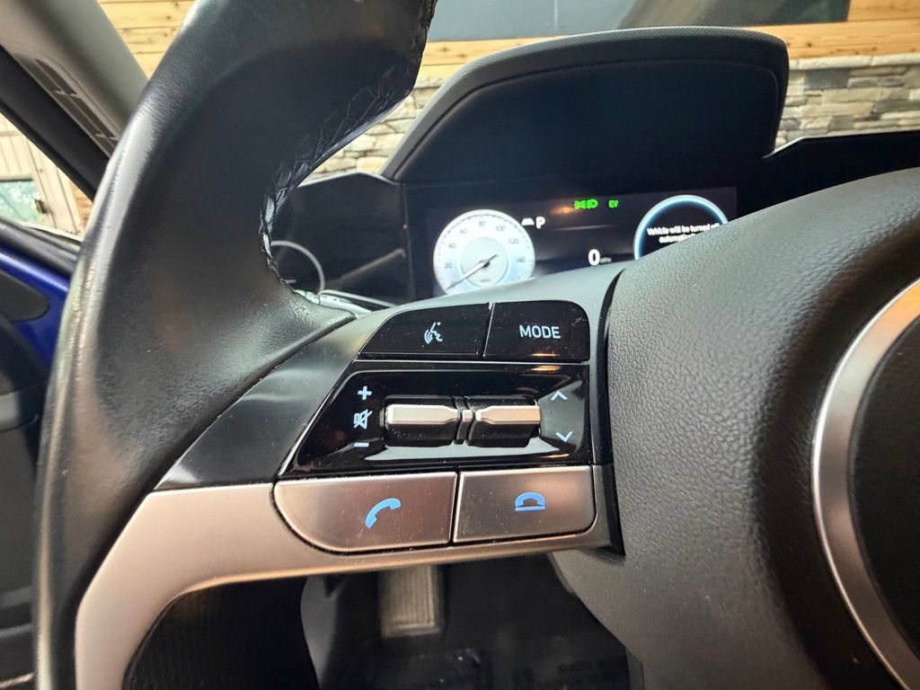 Used 2023 Hyundai Elantra Limited w/ Cargo Package FWD image 47
