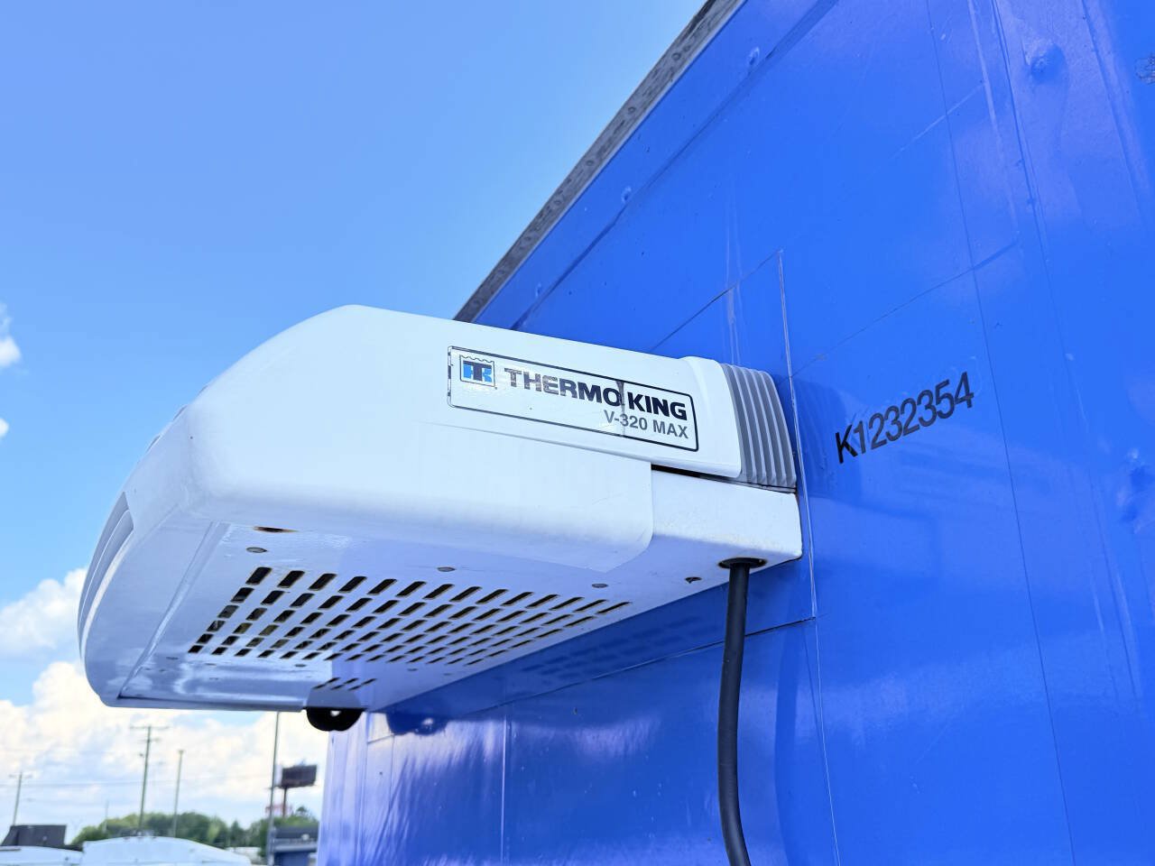 Used 2024 Ford E-350 and Econoline 350 Super Duty w/ Power Windows & Locks Group RWD image 5