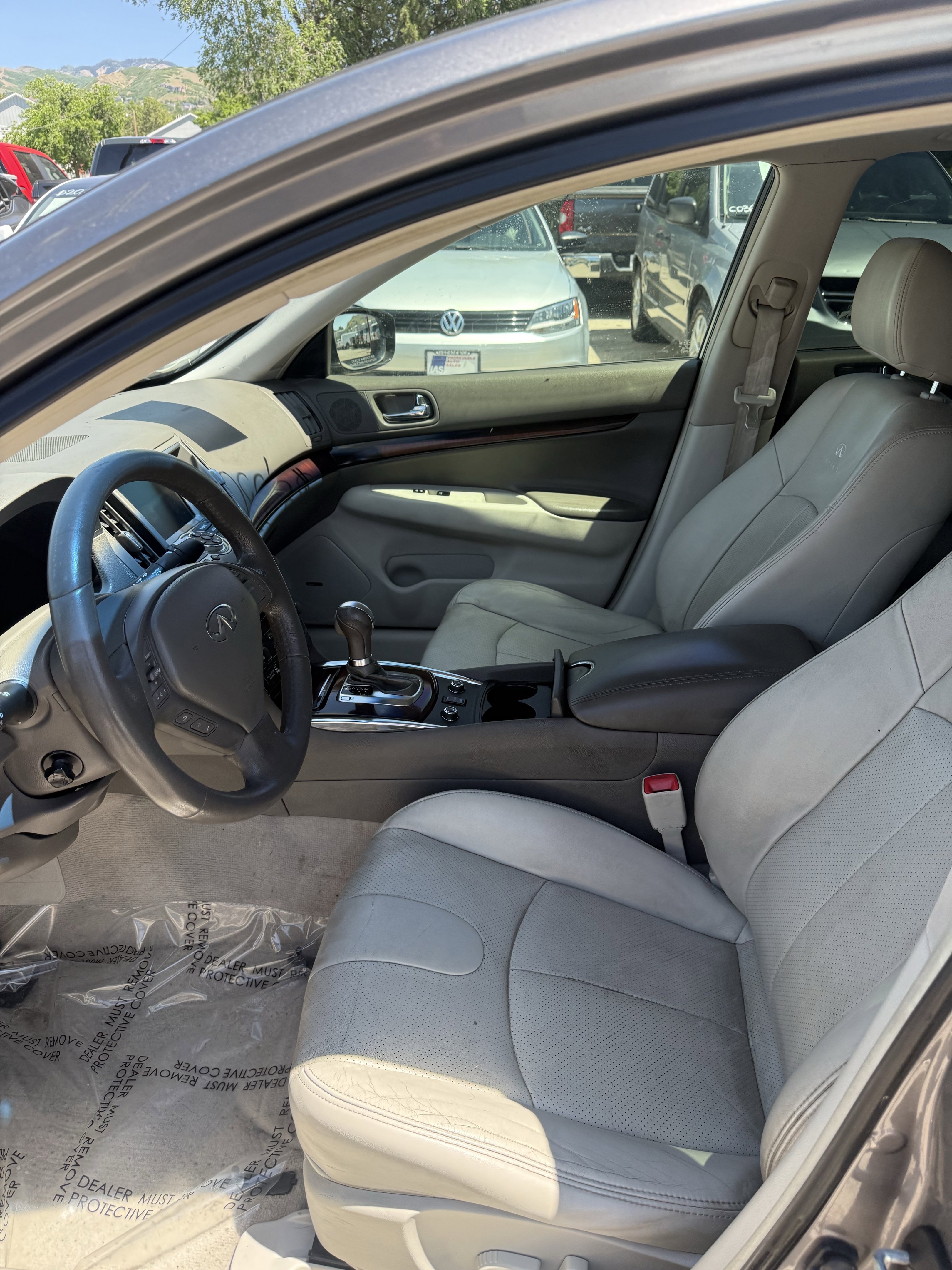 Used 2012 INFINITI G37 x Sedan w/ Premium Pkg AWD/4WD image 12
